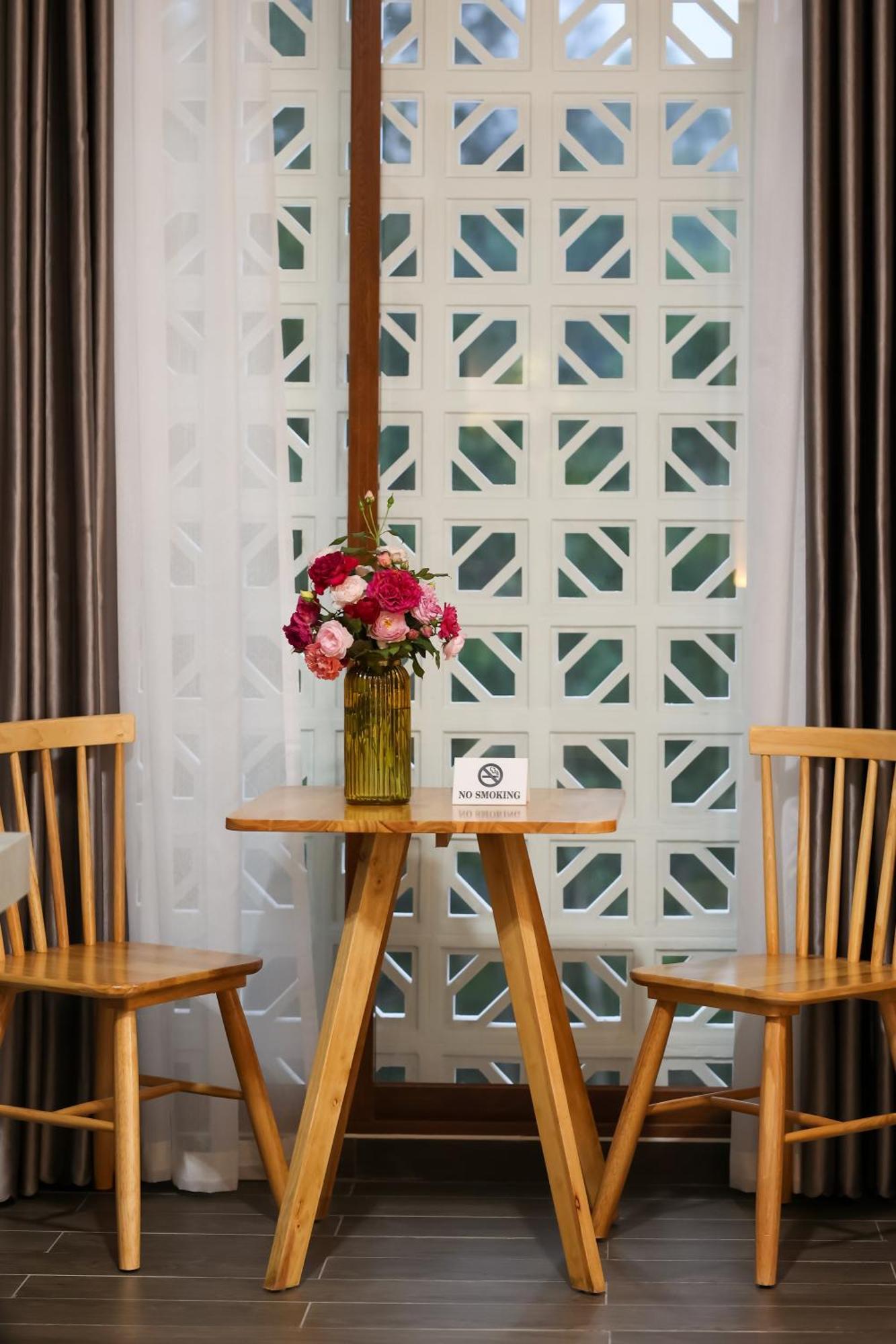 Moon Sun Boutique Villa Hotel Hue Exteriör bild