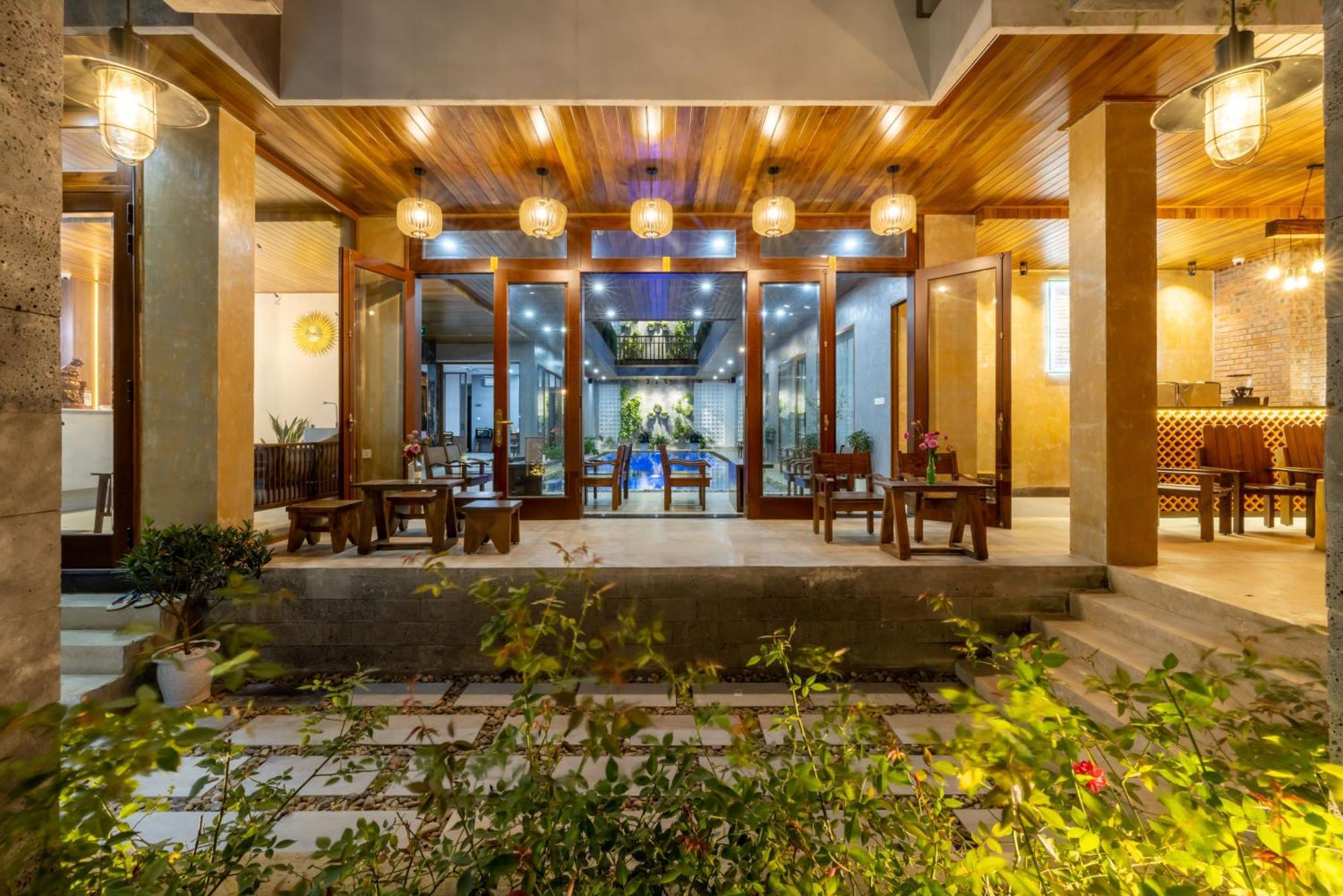 Moon Sun Boutique Villa Hotel Hue Exteriör bild